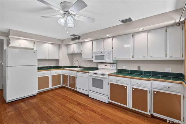 3576 S Ivanhoe Street, Denver, CO 80237