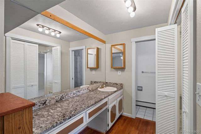 3576 S Ivanhoe Street, Denver, CO 80237