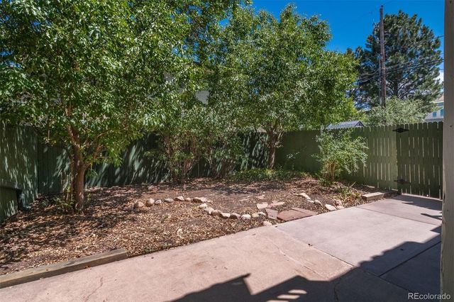 3576 S Ivanhoe Street, Denver, CO 80237