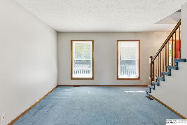 1104 Thurston Avenue, Bellevue, NE 68123