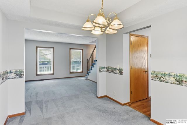 1104 Thurston Avenue, Bellevue, NE 68123