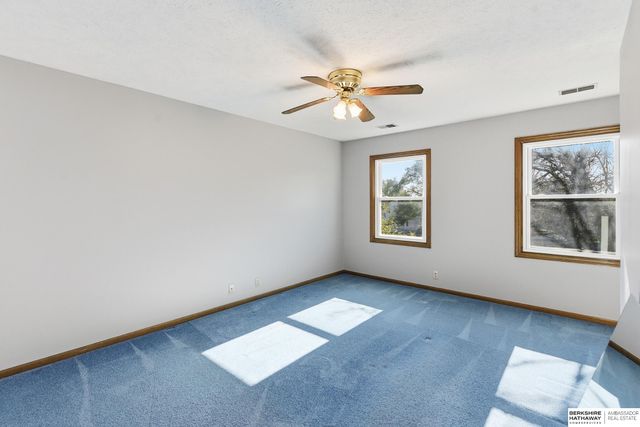 1104 Thurston Avenue, Bellevue, NE 68123