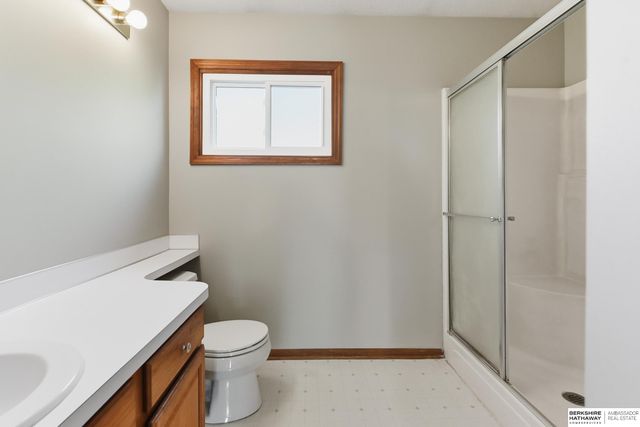 1104 Thurston Avenue, Bellevue, NE 68123