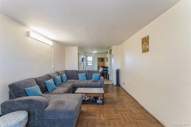 61-15 98th Street 16H, Rego Park, NY 11374