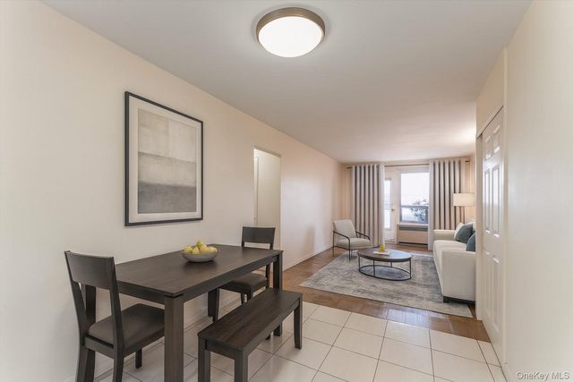 61-15 98th Street 16H, Rego Park, NY 11374