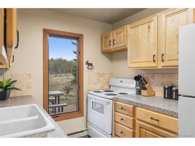 275 Vulture Ln, Jefferson, CO 80456