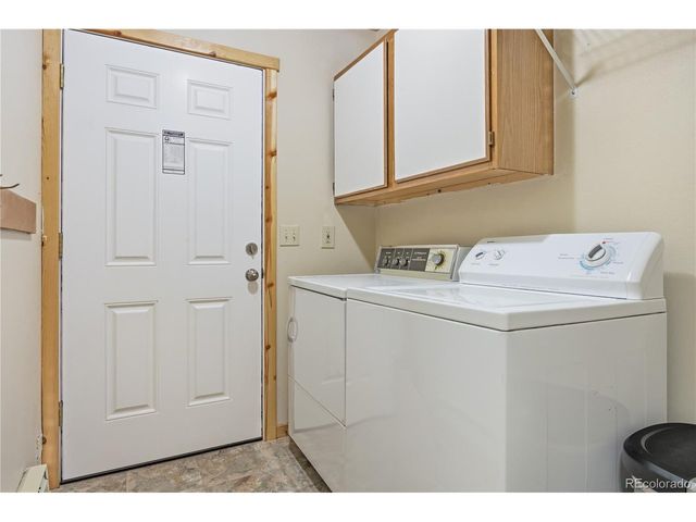 275 Vulture Ln, Jefferson, CO 80456