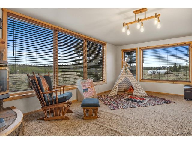 275 Vulture Ln, Jefferson, CO 80456