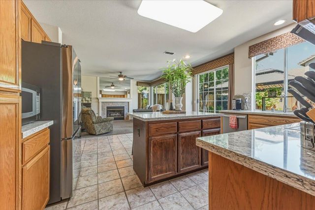 2735 Tejon St, Lodi, CA 95242