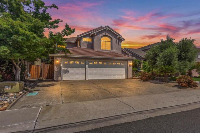 2735 Tejon St, Lodi, CA 95242