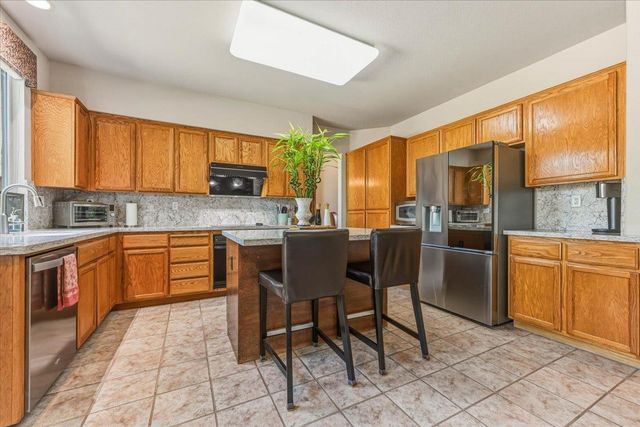 2735 Tejon St, Lodi, CA 95242