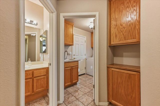 2735 Tejon St, Lodi, CA 95242