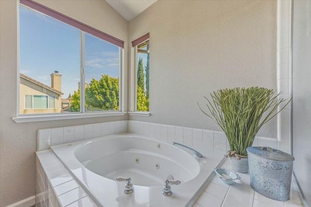 2735 Tejon St, Lodi, CA 95242