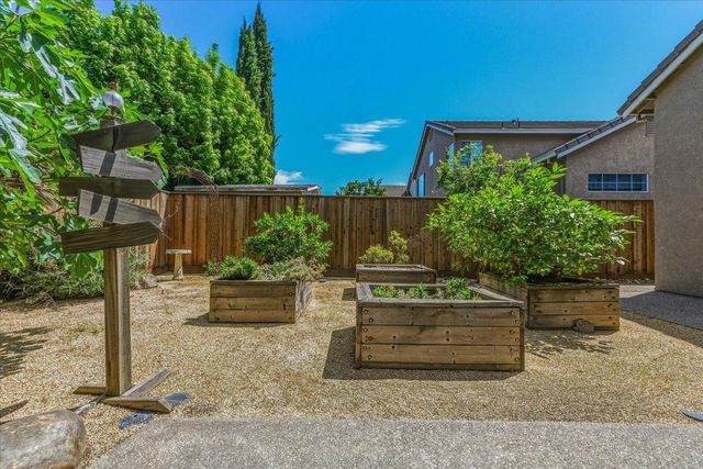 2735 Tejon St, Lodi, CA 95242