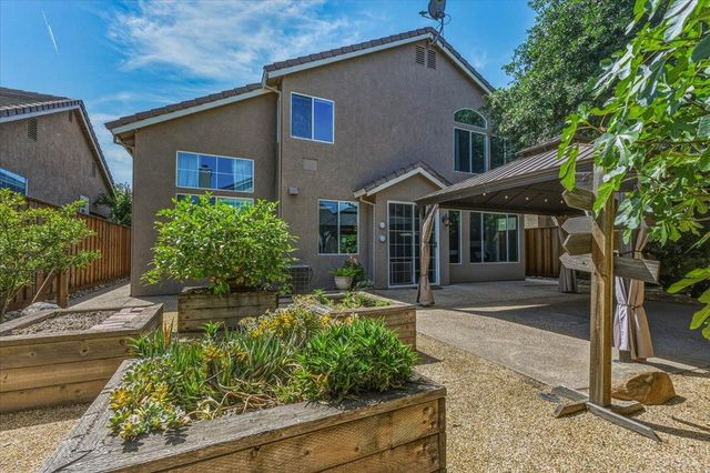 2735 Tejon St, Lodi, CA 95242