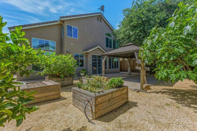 2735 Tejon St, Lodi, CA 95242