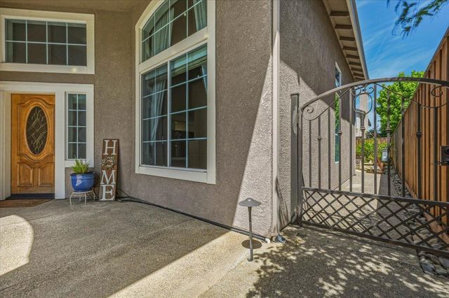 2735 Tejon St, Lodi, CA 95242
