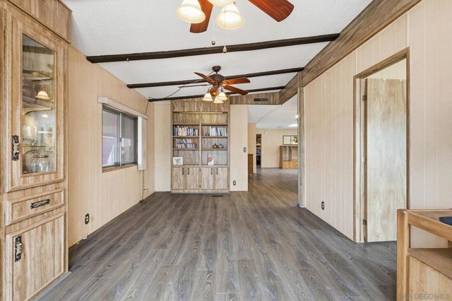 1370 Cabrillo Drive, Hemet, CA 92543