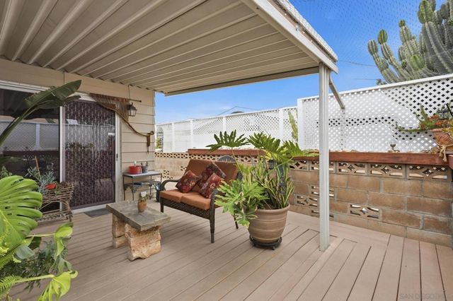 1370 Cabrillo Drive, Hemet, CA 92543