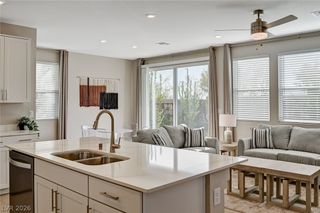 10029 Luna River Avenue, Las Vegas, NV 89148