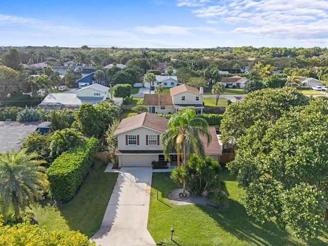 4610 Pinetree Drive, Delray Beach, FL 33445