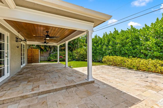 4610 Pinetree Drive, Delray Beach, FL 33445