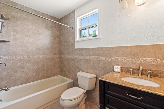 4610 Pinetree Drive, Delray Beach, FL 33445