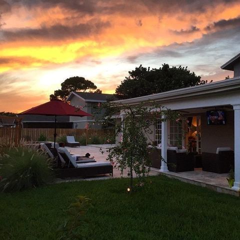 4610 Pinetree Drive, Delray Beach, FL 33445