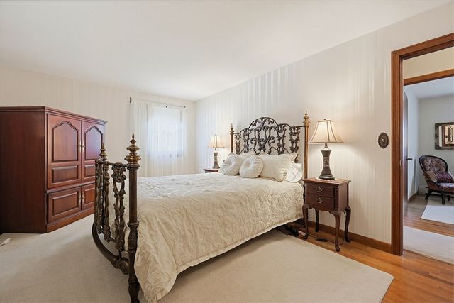 34 Muriel Ln, Milford, MA 01757