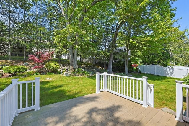 34 Muriel Ln, Milford, MA 01757