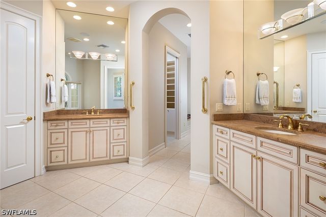 12255 Colliers Reserve DR, Naples, FL 34110