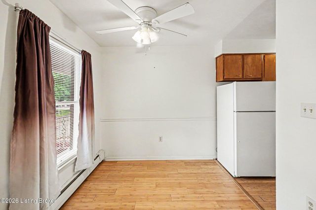 4501 S 6th St APT 76, Louisville, KY 40214
