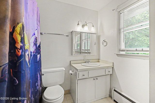 4501 S 6th St APT 76, Louisville, KY 40214