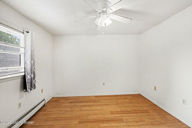 4501 S 6th St APT 76, Louisville, KY 40214