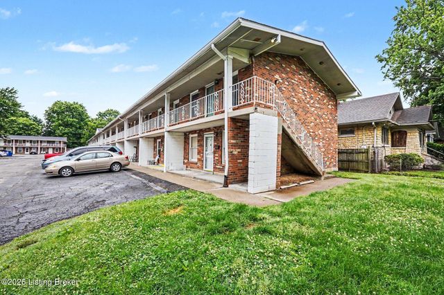 4501 S 6th St APT 76, Louisville, KY 40214