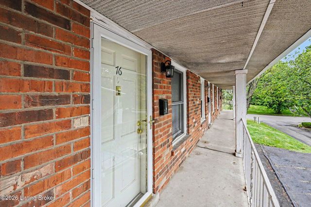 4501 S 6th St APT 76, Louisville, KY 40214