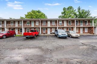 4501 S 6th St APT 76, Louisville, KY 40214