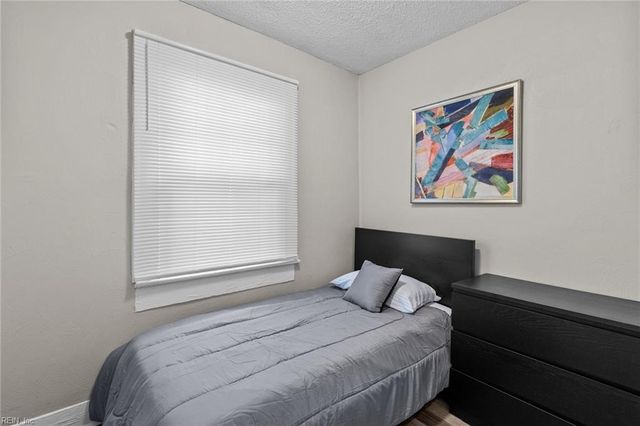 1045 W 37th St Unit A, Norfolk, VA 23508