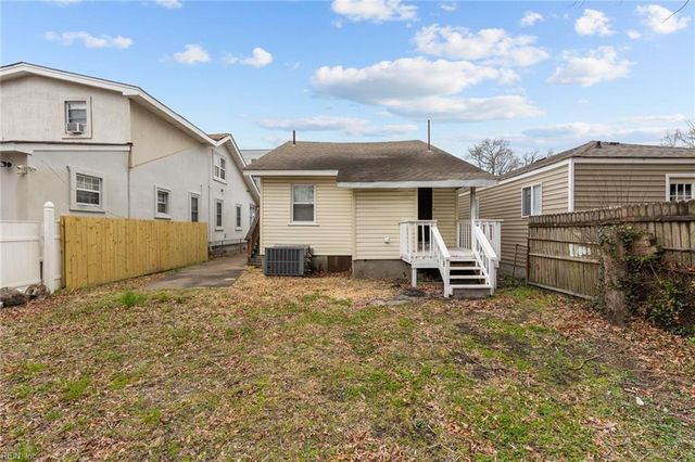 1045 W 37th St Unit A, Norfolk, VA 23508