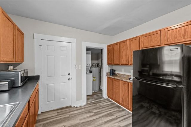 1045 W 37th St Unit A, Norfolk, VA 23508