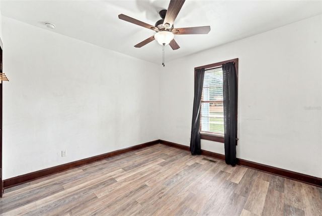 316 S AMELIA AVENUE, Deland, FL 32724