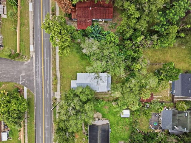 316 S AMELIA AVENUE, Deland, FL 32724