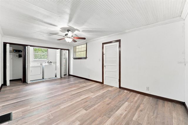 316 S AMELIA AVENUE, Deland, FL 32724
