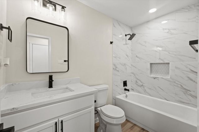 7160 Winterberry Drive, Dallas, TX 75249