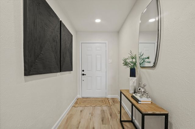 7160 Winterberry Drive, Dallas, TX 75249