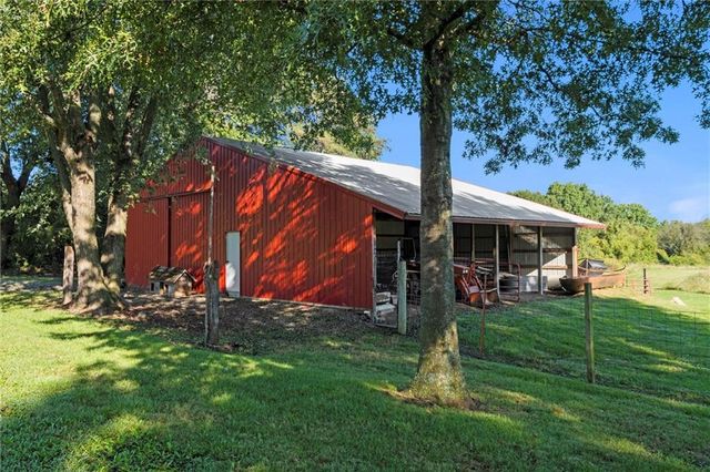 24908 E 199th Street, Pleasant Hill, MO 64080