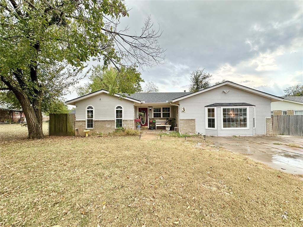 3 Rock Hollow Road, Shawnee, OK 74804