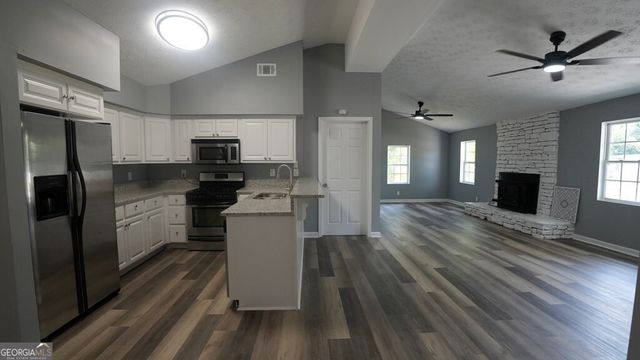 1755 Lee Rd 430, Smiths Station, AL 36877