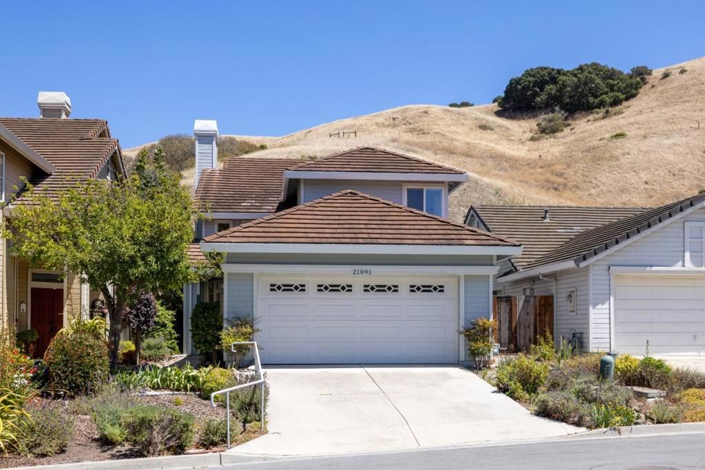 Image 16 of property listing at 21091 Old Ranch Court, Salinas, CA 93908