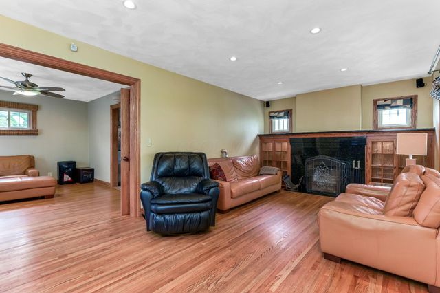 564 Nashoba Avenue, Columbus, OH 43223